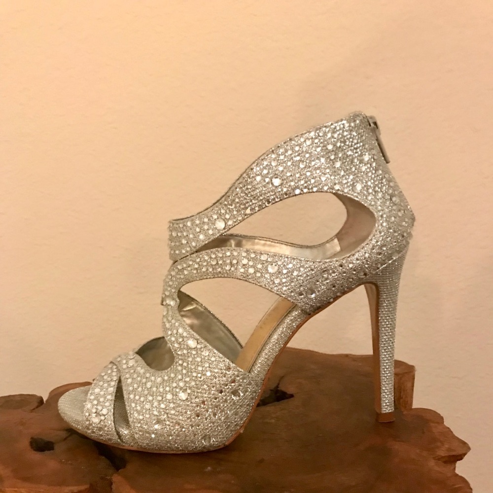 Size 8~ Gianni Bini WORN ONCE